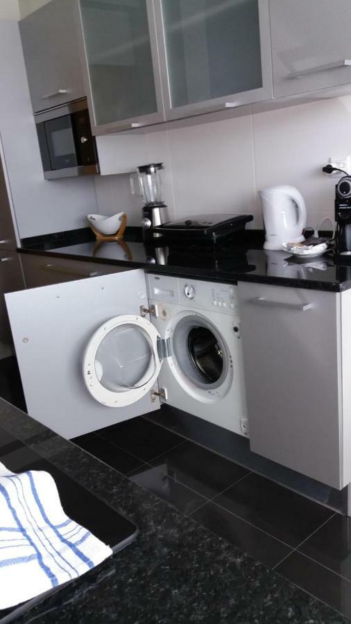 Lou-Jos Apartment ฟุงชาล ภายนอก รูปภาพ